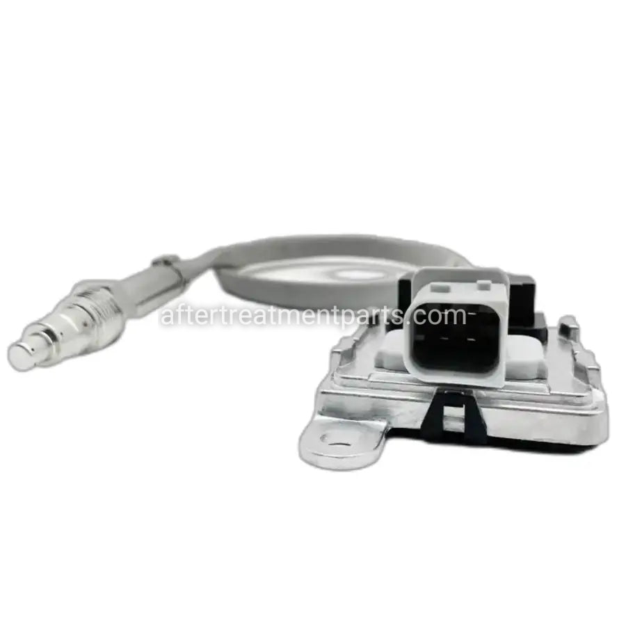 A0101532328 | Outlet NOx Sensor | For Detroit Diesel® Engines